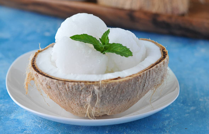 Coconut ice cream.png
